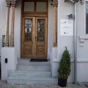 https://breadbreakfast.bucharesthotelsnow.com